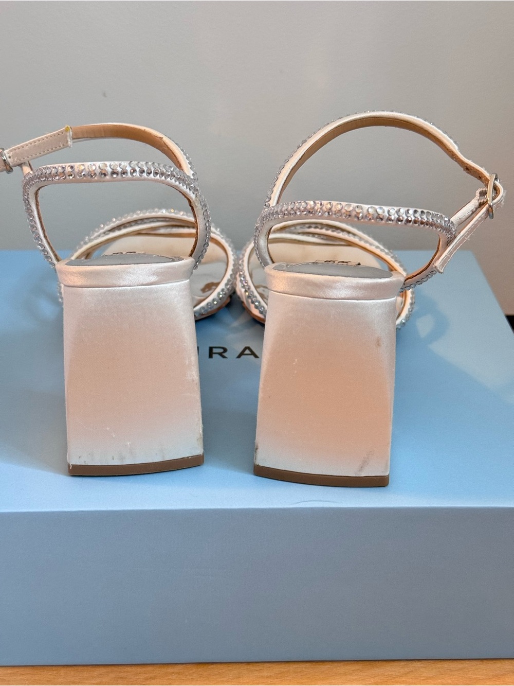 Badgley Mischka Brixley satin heel with rhinestones - Picture 3 of 10